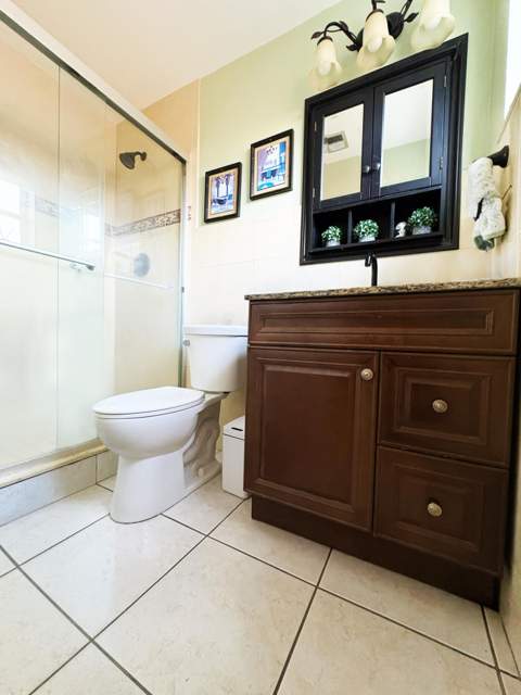 3335 10th Avenue, Palm Springs FL - photo 12 of 20