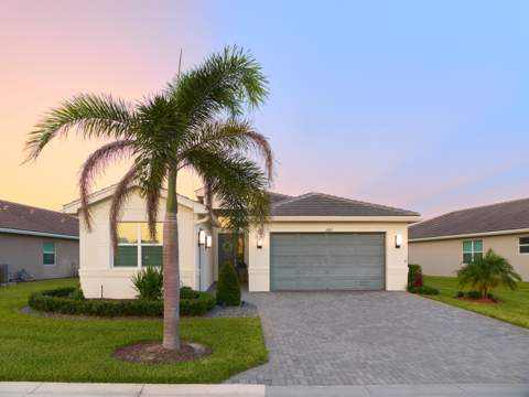 11869 SW Poseidon Way, Port St. Lucie FL - photo 10 of 64