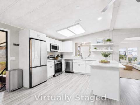 7831 SE Shenandoah Drive, Hobe Sound FL - photo 13 of 43