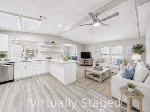 7831 SE Shenandoah Drive, Hobe Sound FL - photo 6 of 43