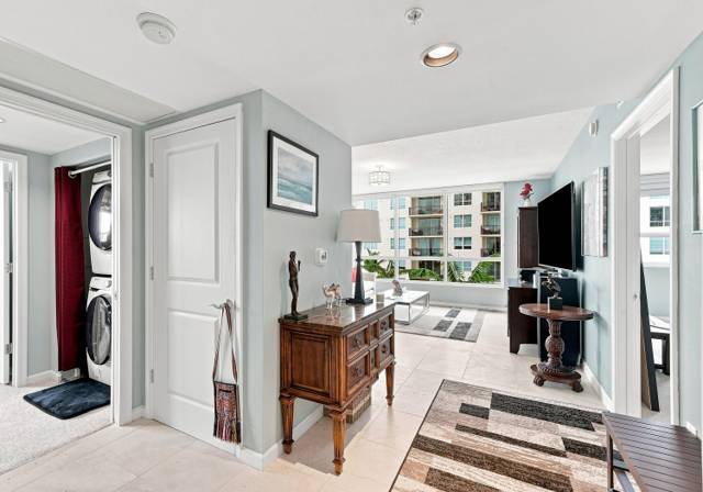 600 W Las Olas Boulevard #1203s