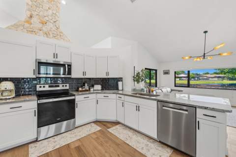 546 NW 105th Drive, Coral Springs FL - photo 13 of 43