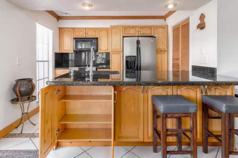 3307 SE Sandpiper Circle, Port St. Lucie FL - photo 7 of 33