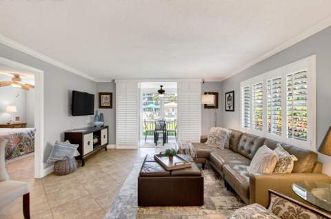 2829 Florida Boulevard #101, Delray Beach FL - photo 6 of 35
