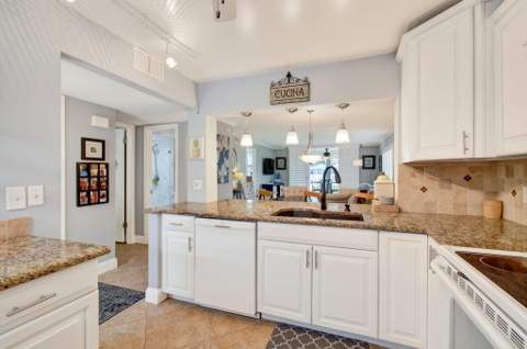 2829 Florida Boulevard #101, Delray Beach FL - photo 11 of 35