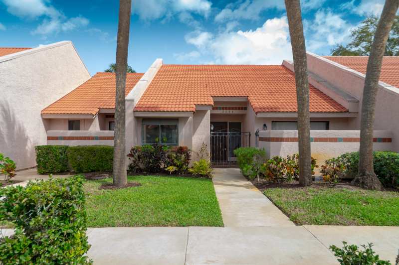 3 bedroom Villa at 3504 SE Sandpiper Circle, Villas Of Sandpiper Bay Unit 2, Port St. Lucie — photo 1