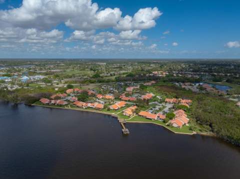 3504 SE Sandpiper Circle, Port St. Lucie FL - photo 24 of 29