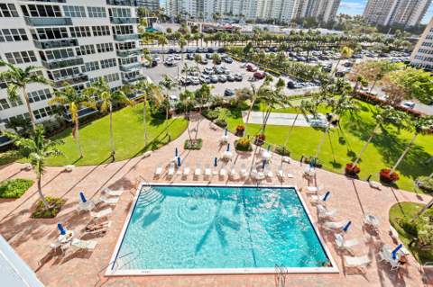 3300 NE 36th Street #721, Fort Lauderdale FL - photo 11 of 48