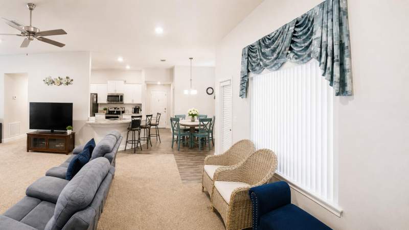 4 bedroom Single Family Residence at 6439 NW Polly Court, Port St Lucie Section 48 1st Replat, Port St. Lucie — photo 5
