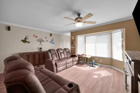 2060 SE Rainier Road, Port St. Lucie FL - photo 6 of 32