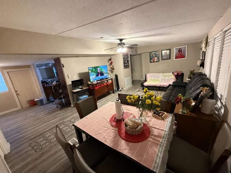 3 bedroom Mobile Home at 2207 NW 14th Avenue #lot 528, Sand and Sea , Boynton Beach — photo 5