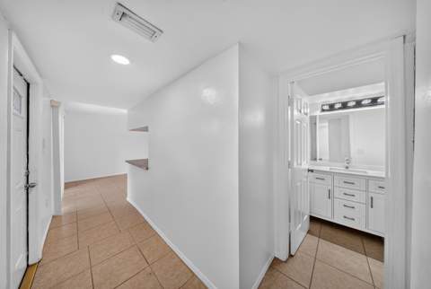 2811 Stoneway Lane #A, Fort Pierce FL - photo 20 of 37
