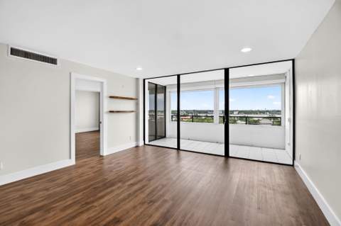 3589 S Ocean Boulevard #909, South Palm Beach FL - photo 7 of 52