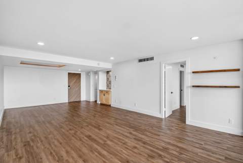 3589 S Ocean Boulevard #909, South Palm Beach FL - photo 9 of 52