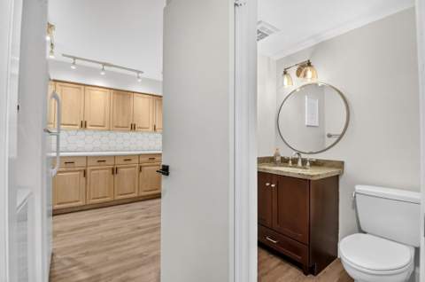 3589 S Ocean Boulevard #909, South Palm Beach FL - photo 11 of 52