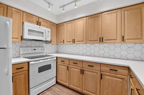 3589 S Ocean Boulevard #909, South Palm Beach FL - photo 18 of 52