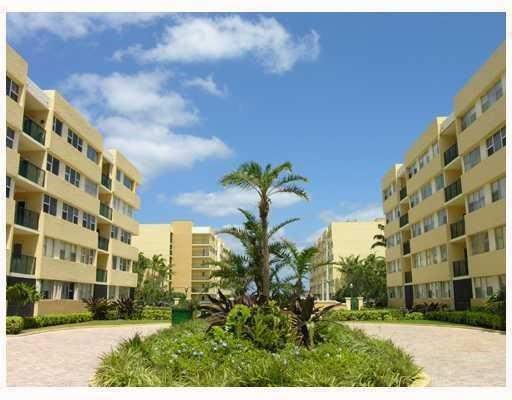2 bedroom Condominium at 1237 S Hillsboro Mile Hillsboro Mile #601, Port De Mer Condo, Hillsboro Beach — photo 2