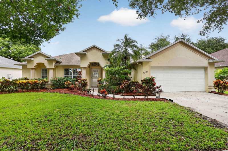 3 bedroom Single Family Residence at 8295 Sandpine Circle, Lake Lucie Estates, Port St. Lucie — photo 1