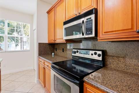116 Ocean Cay Way, Hypoluxo FL - photo 17 of 45