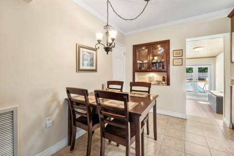 141 Date Palm Drive, Lake Park FL - photo 10 of 35