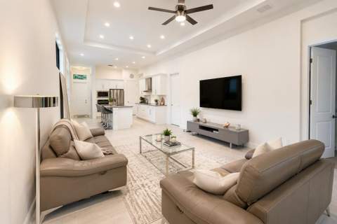 187 SE Via Sangro, Port St. Lucie FL - photo 8 of 46