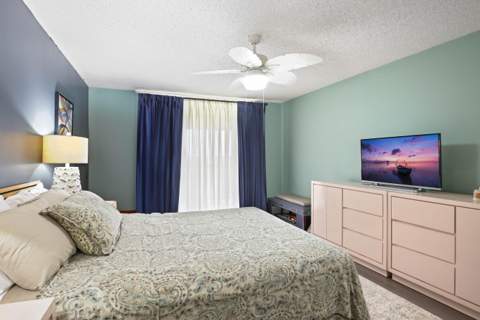 5279 S Fountains Drive #703, Lake Worth FL - photo 21 of 48
