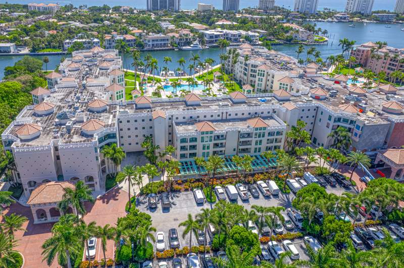 2 bedroom Condominium at 100 SE 5th Avenue #412, Mizner Court Condo, Boca Raton — photo 3