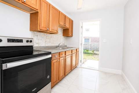 807 Handy Ave Avenue, West Palm Beach FL - photo 11 of 26