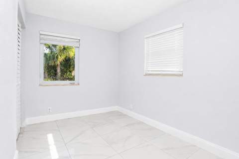 807 Handy Ave Avenue, West Palm Beach FL - photo 23 of 26