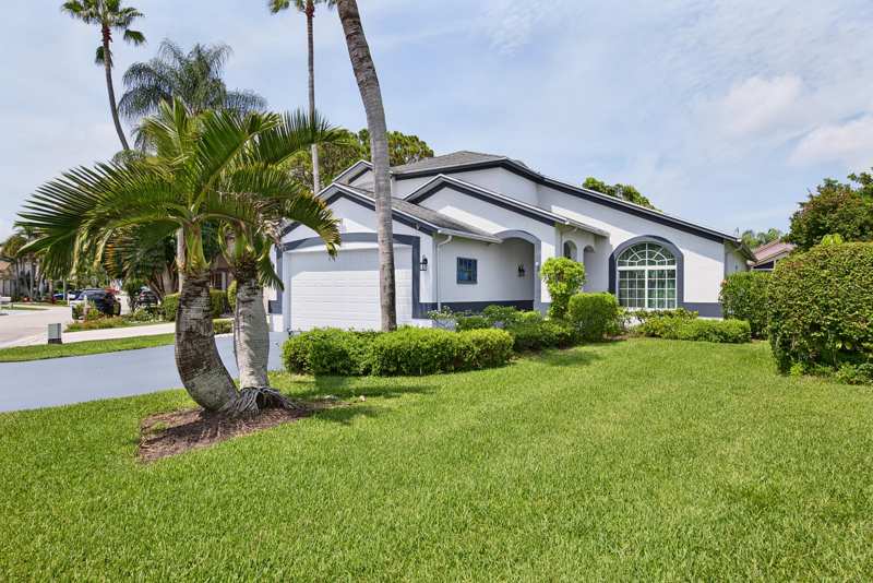 3 bedroom Single Family Residence at 126 Hammocks Drive, River Bridge 2, Greenacres — photo 1