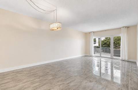 1500 S Ocean Boulevard #207, Lauderdale-By-The-Sea FL - photo 9 of 53