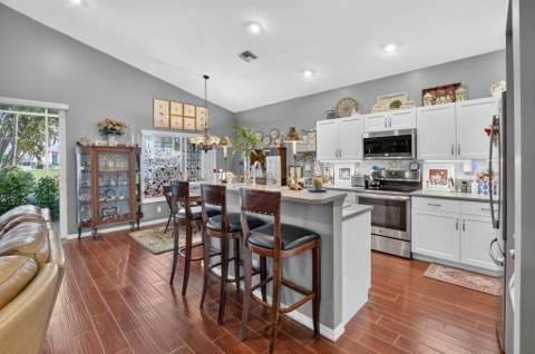 7591 Brunson Circle, Lake Worth FL - photo 13 of 61