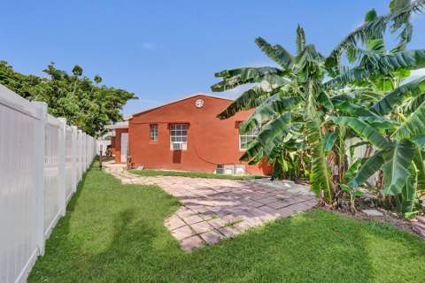 1302 S 23rd Avenue, Hollywood FL - photo 15 of 19