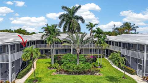 426 NE 7Th Avenue #2B, home for sale in Delray Beach 33483