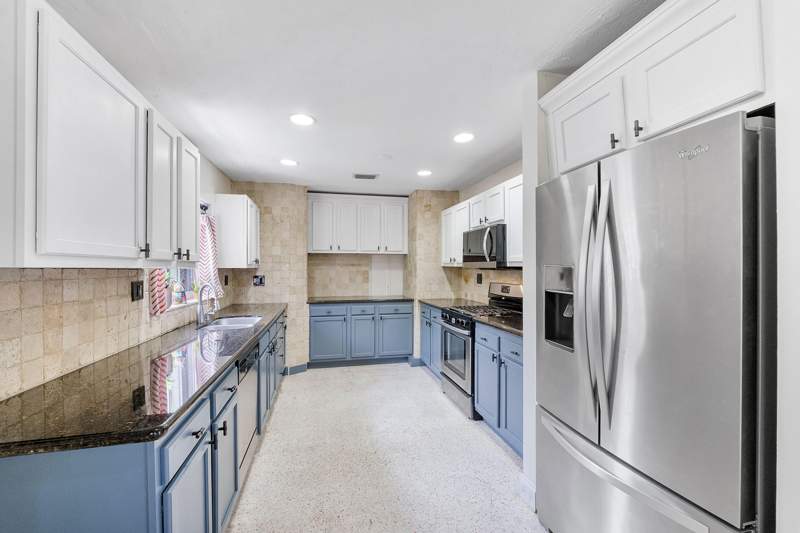 3 bedroom Single Family Residence at 2933 NE 1st Avenue, Almar Estates Resub, Wilton Manors — photo 3