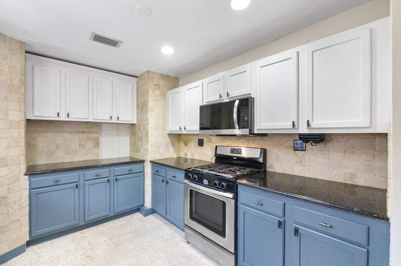 3 bedroom Single Family Residence at 2933 NE 1st Avenue, Almar Estates Resub, Wilton Manors — photo 2