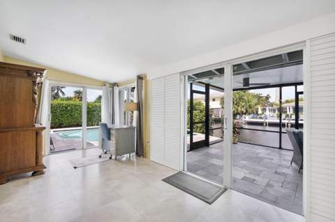 2933 NE 1st Avenue, Wilton Manors FL - photo 8 of 25