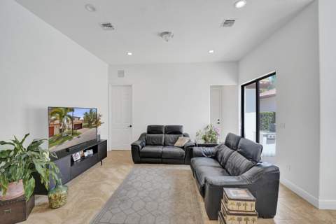 3760 NW 84th Way, Cooper City FL - photo 17 of 52