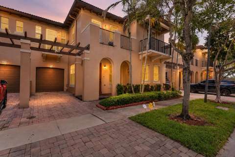4414 Morgan Lane, home for sale in Davie 33328