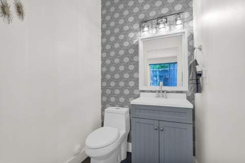 527 NW 87th Lane, Coral Springs FL - photo 17 of 49