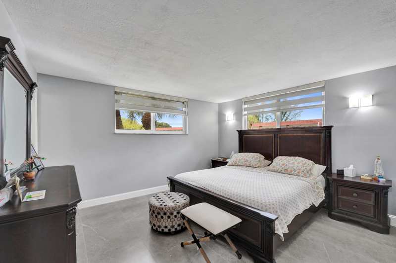 2 bedroom Condominium at 9410 N Hollybrook Lake Drive #201, Hollybrook Golf And, Pembroke Pines — photo 1