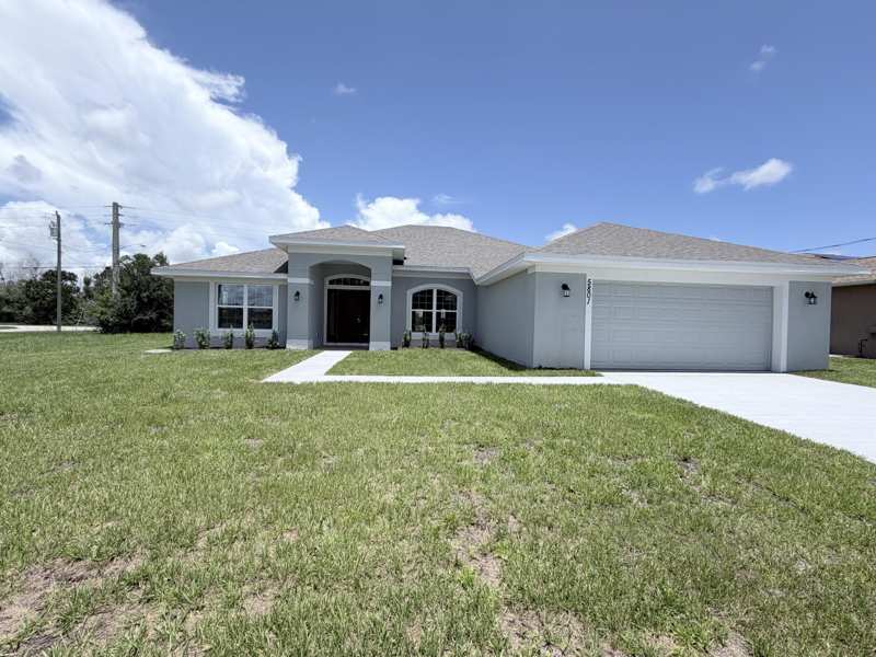 4 bedroom Single Family Residence at 5801 NW Dana Circle, Port St Lucie Section 33, Port St. Lucie — photo 1