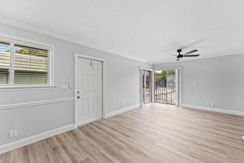 1866 Fairview Villas Drive #3, Palm Springs FL - photo 6 of 25