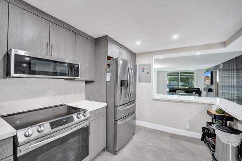 9410 N Hollybrook Lake Drive #201, Pembroke Pines FL - photo 6 of 43