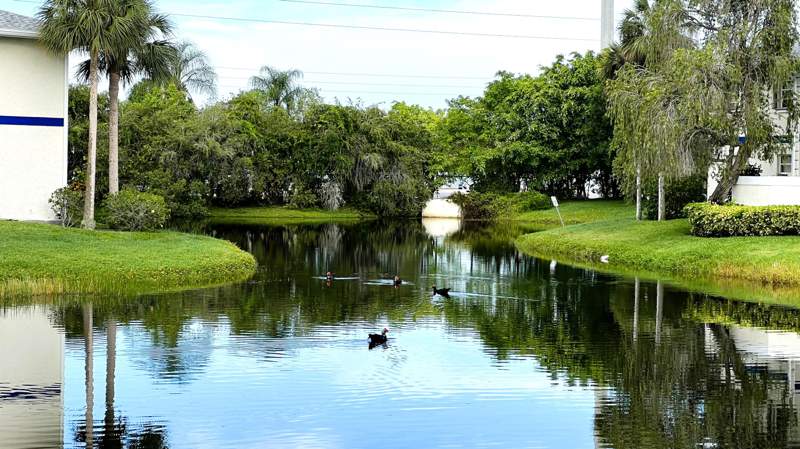 3 bedroom Condominium at 1532 SE Royal Green Cir O-201, Midport Place I, A Condominium, Port St. Lucie — photo 2