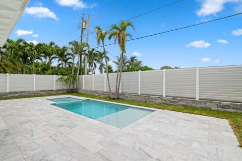 533 Driftwood Road, North Palm Beach FL - photo 24 of 64