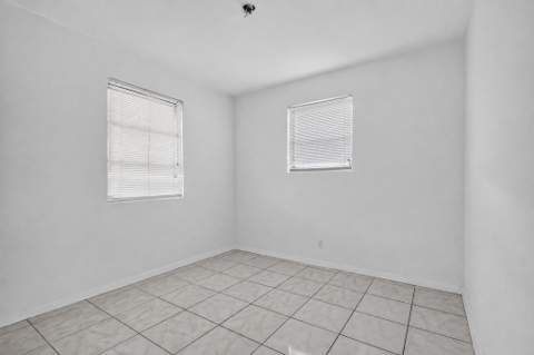 189 Morgans Way, Palm Springs FL - photo 18 of 20