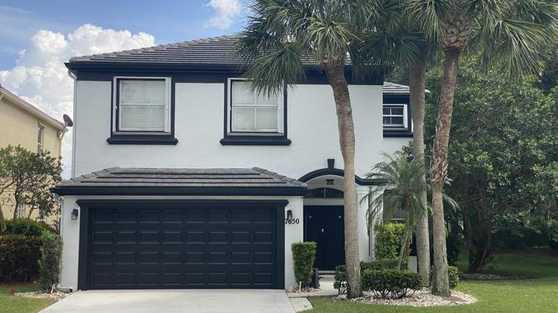 5 bedroom Single Family Residence at 7650 Oak Grove Circle, Smith Dairy West 8, Lake Worth — photo 2