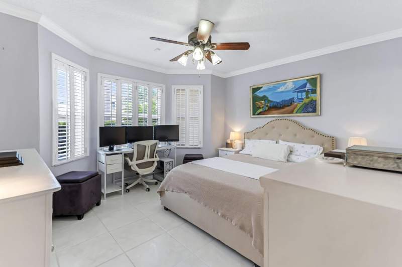 4 bedroom Single Family Residence at 2772 SW 135th Avenue, Pod 8 At Monarch Lakes, Miramar — photo 4