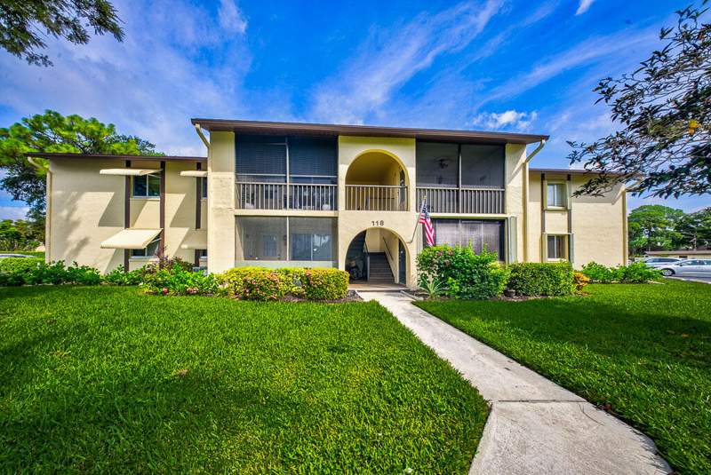 2 bedroom Condominium at 118 Lake Pine Circle #A-2, Pine Ridge South I Condo, Greenacres — photo 2